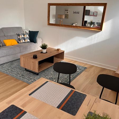 Appartement Calme Entre Ville Et Circuit Льо Ман Екстериор снимка