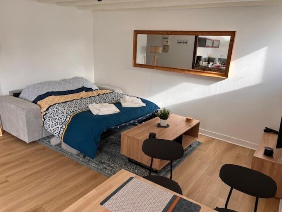 Appartement Calme Entre Ville Et Circuit Льо Ман Екстериор снимка